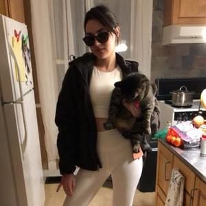 Meet your Posher, Kimberly